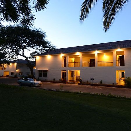 Sakura Inn Bagan Buitenkant foto