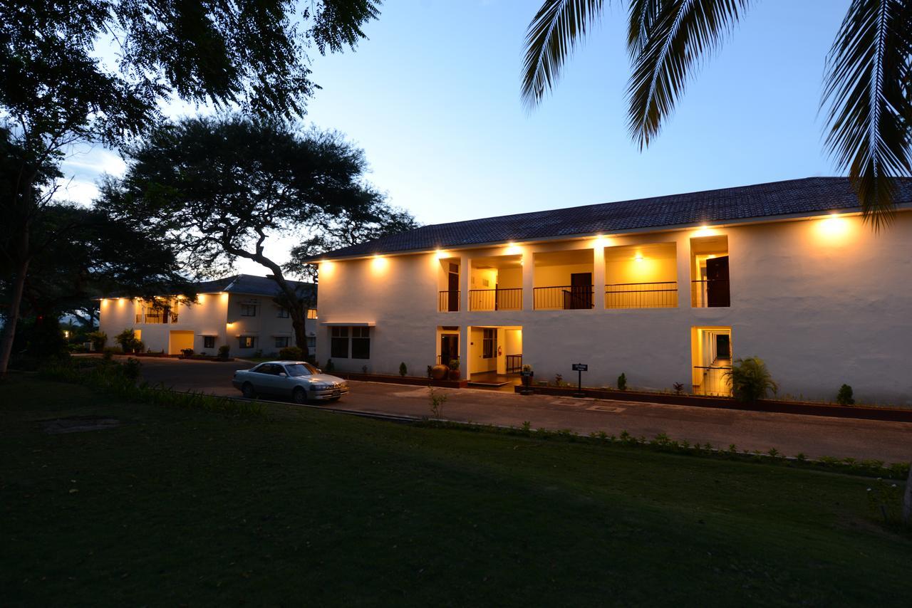 Sakura Inn Bagan Buitenkant foto