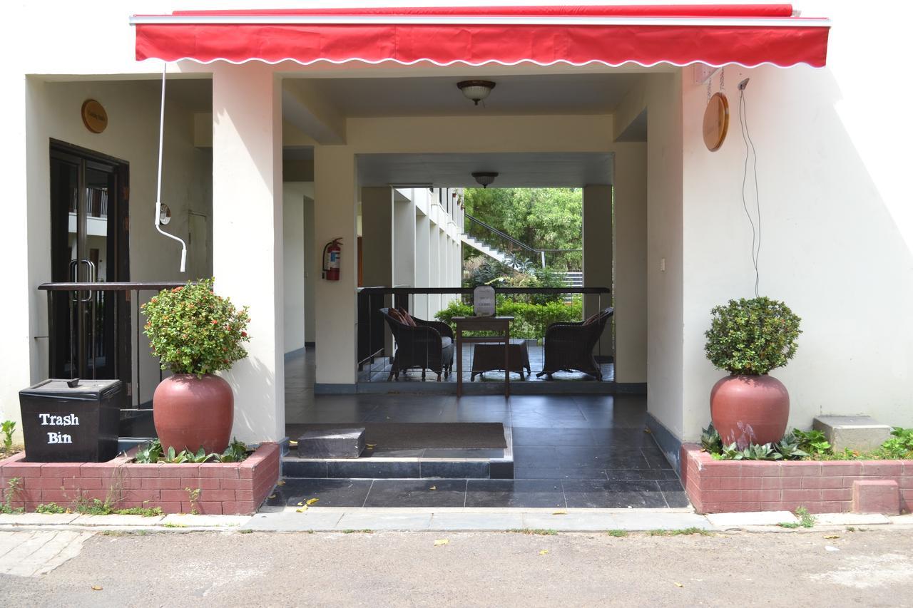 Sakura Inn Bagan Buitenkant foto