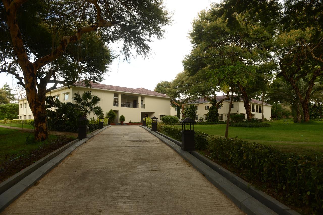 Sakura Inn Bagan Buitenkant foto